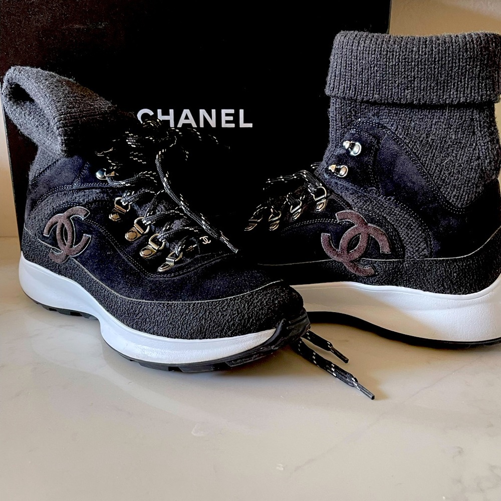Chanel 2021 sock sneakers size 40